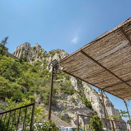 Hotel De La Citadelle Sisteron Buitenkant foto